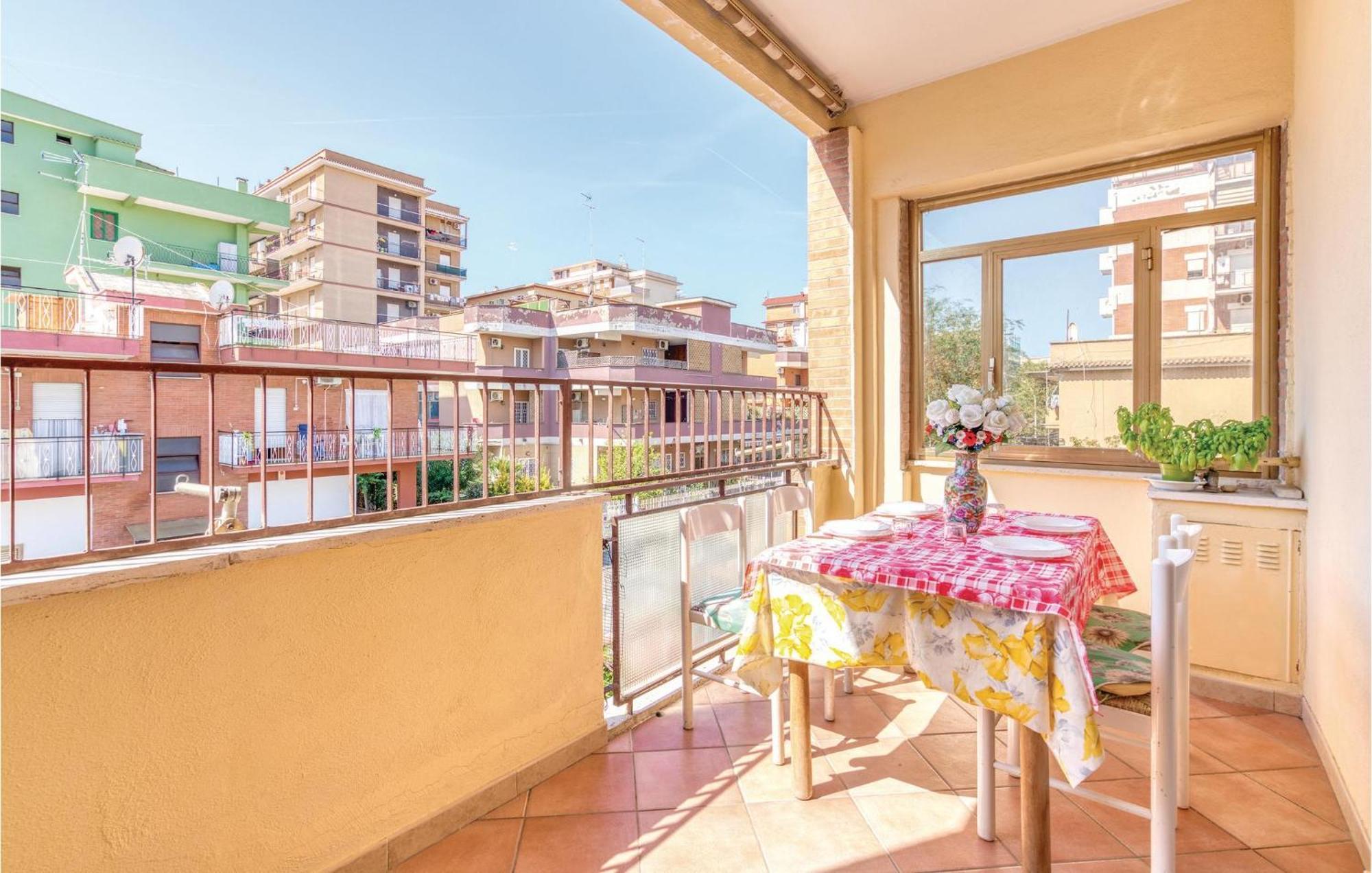 Gorgeous Apartment In Ladispoli Rm With Wifi Exterior foto